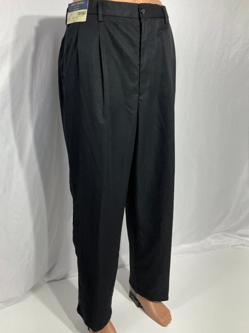 NWT Daniel Cremieux 38x30 (37x29) Black Classics Paris Pants Mens Slacks